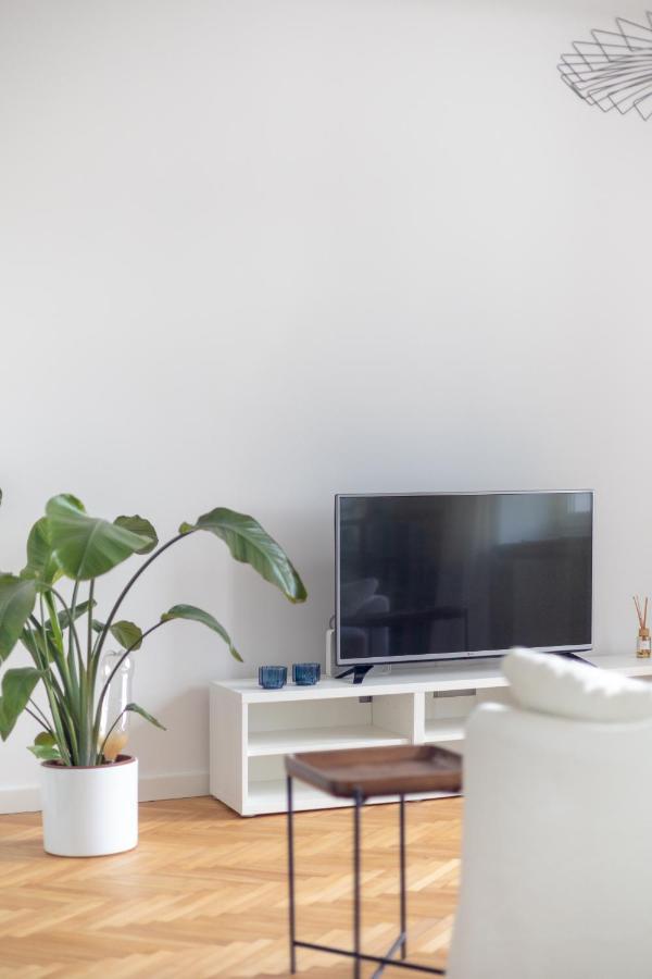 Designer Apartment In The Central Warsaw Exterior photo